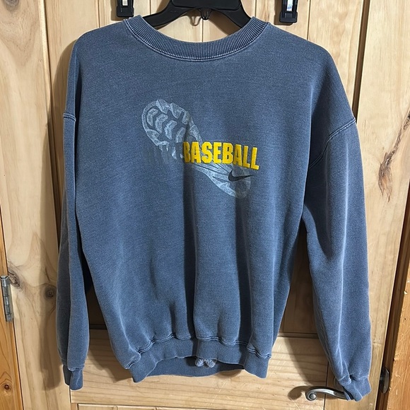 Nike Other - Paramount Brand Nike Gray Baseball Graphic Men's Sweatshirt